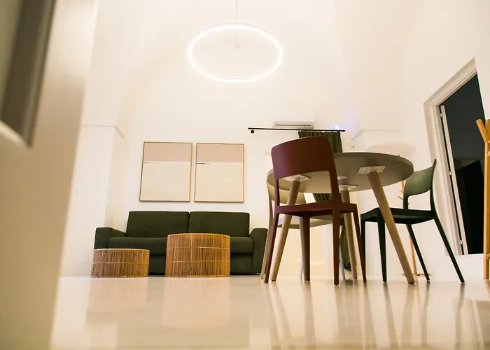 Scisa De Li Belli شقة *